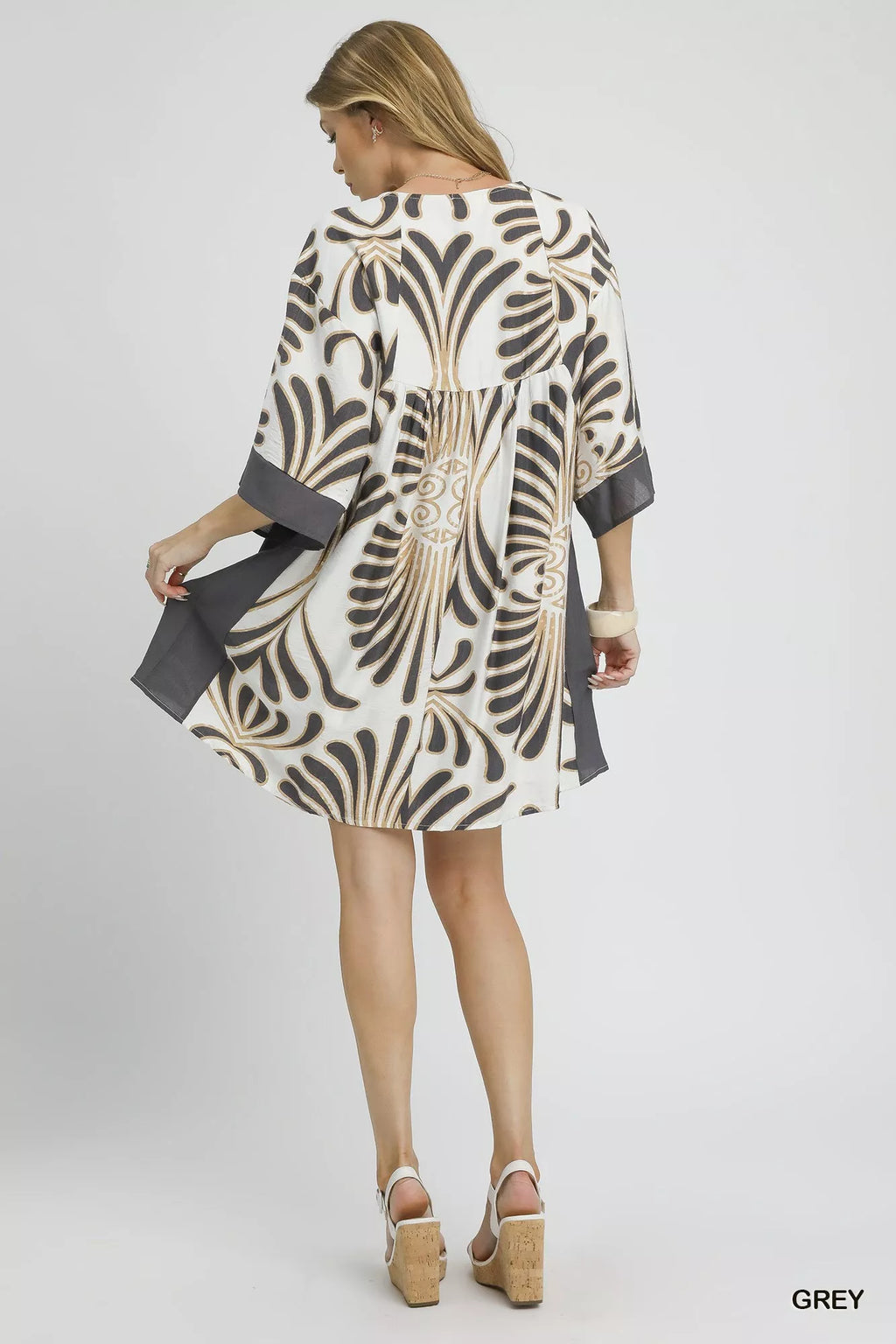 Abstract Print Kimono Sleeve Mini Dress