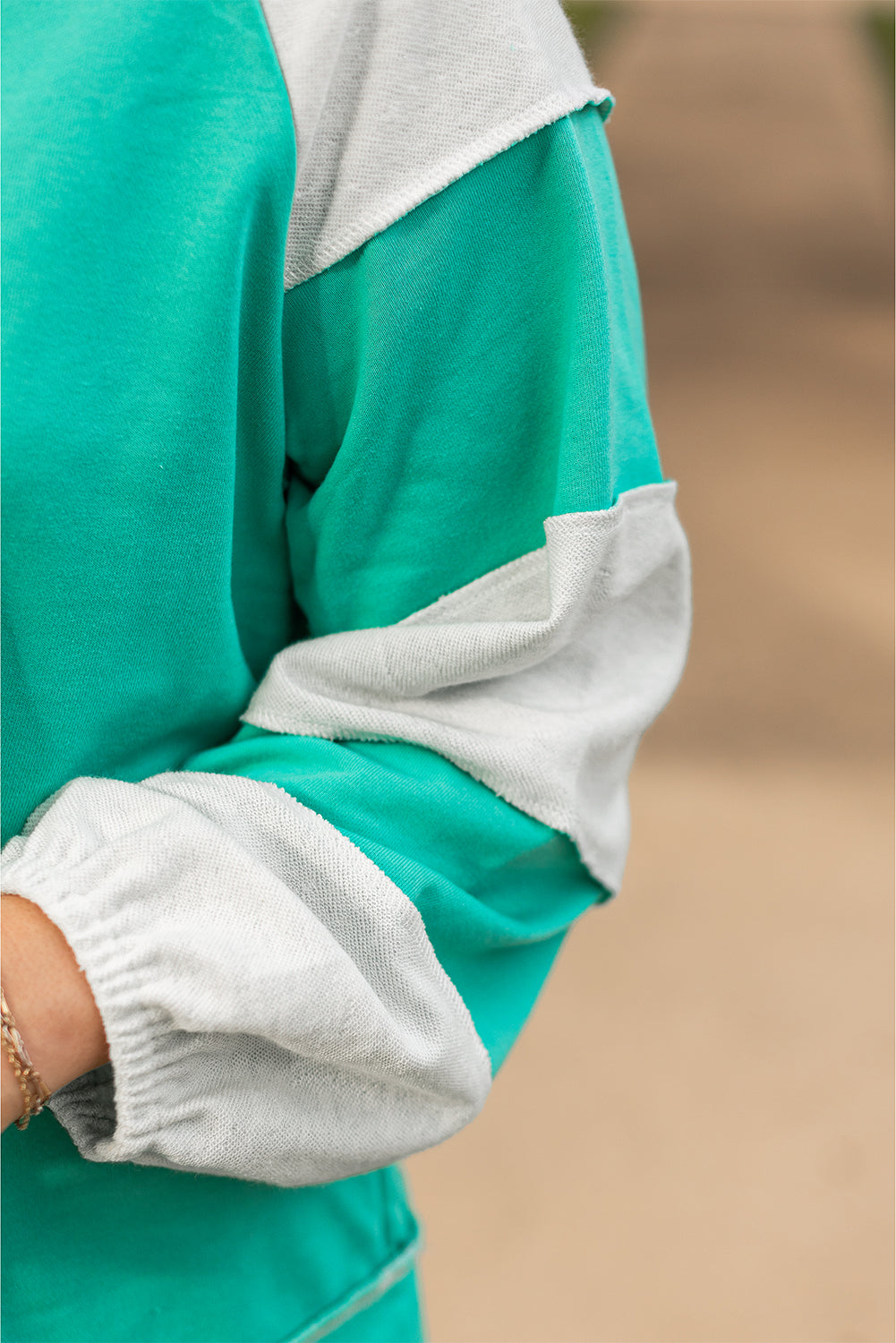 Colorblock Patchwork Cross Seam Plus Sweatshirt