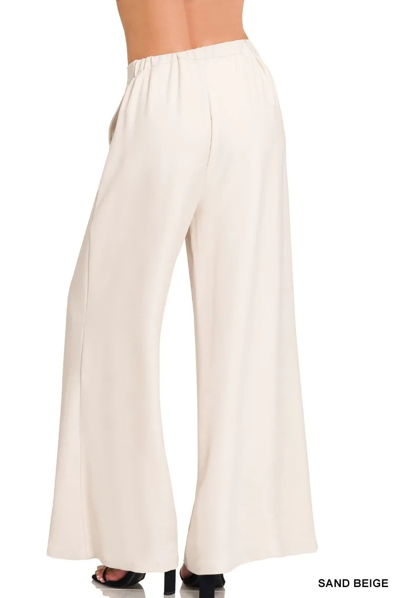 Relaxed Fit Elastic Waisted Wide Leg Pants