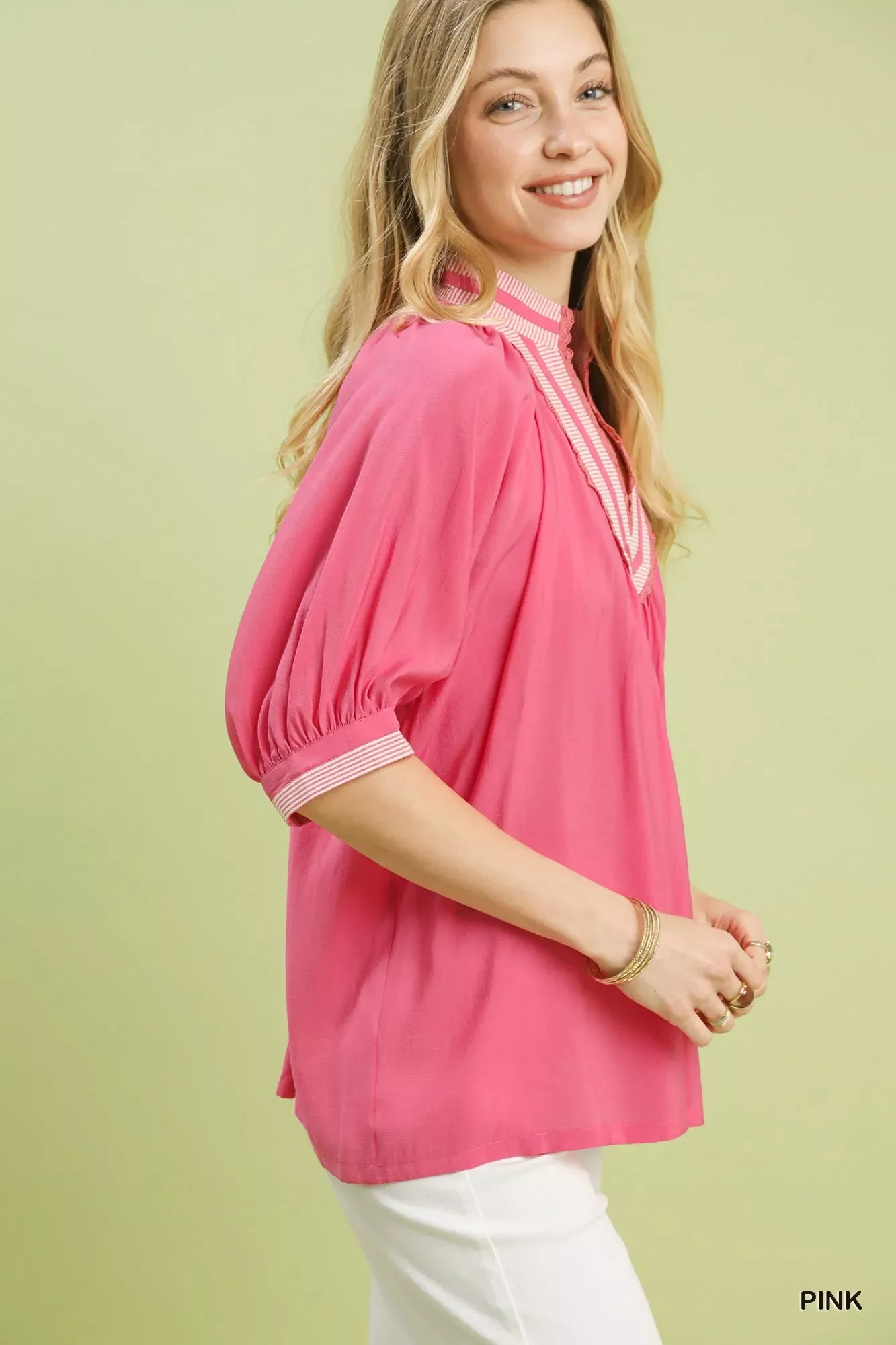 Solid Contrast Trim Pleated Top