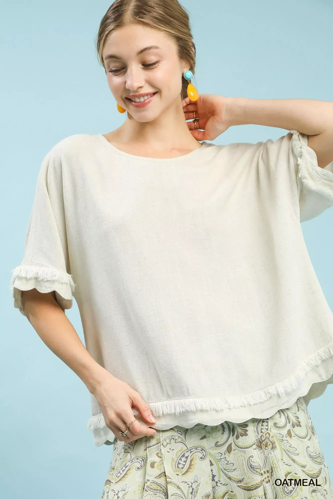 Linen Frayed Hem Scallop Edge Top
