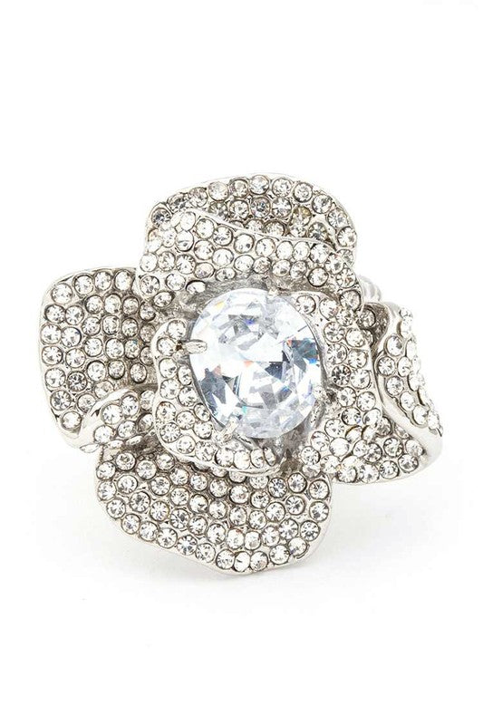 Stretch Ring with Crystal Flower Iconic Design – Stylish Statement Jewelry