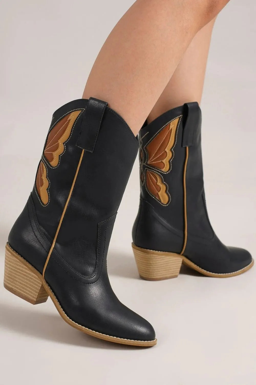 Fashion Butterfly Cut Detail Point Toe Boots