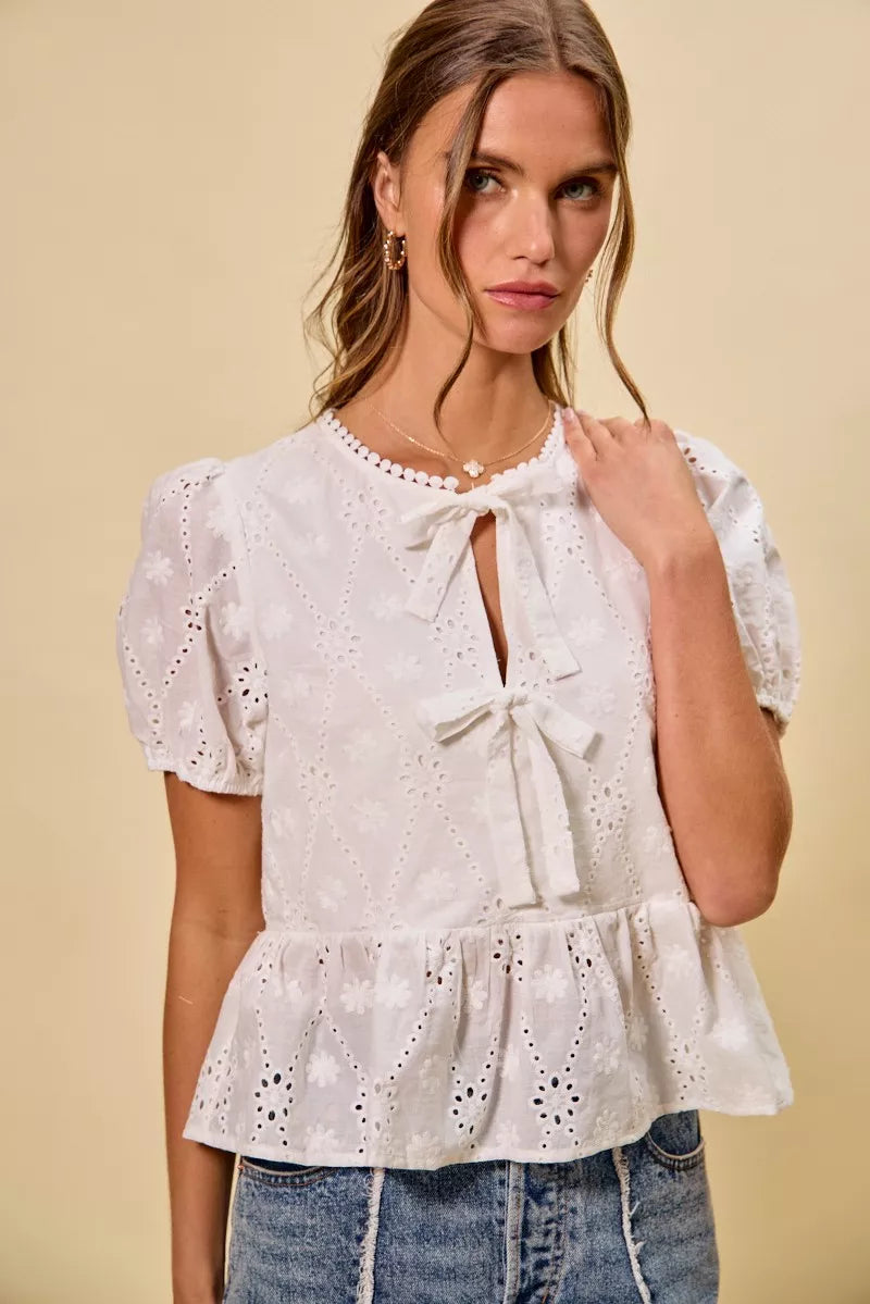 Cotton Eyelet Front Tie Short Sleeves Blouse