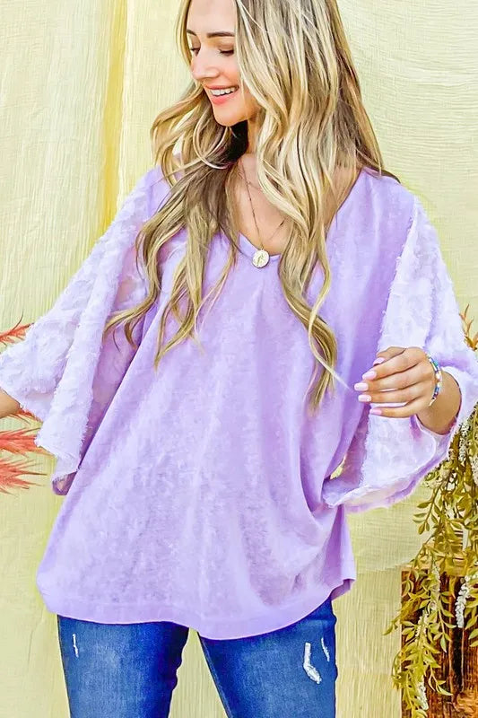 Feather Detailed 3/4 Sleeve Slub Top