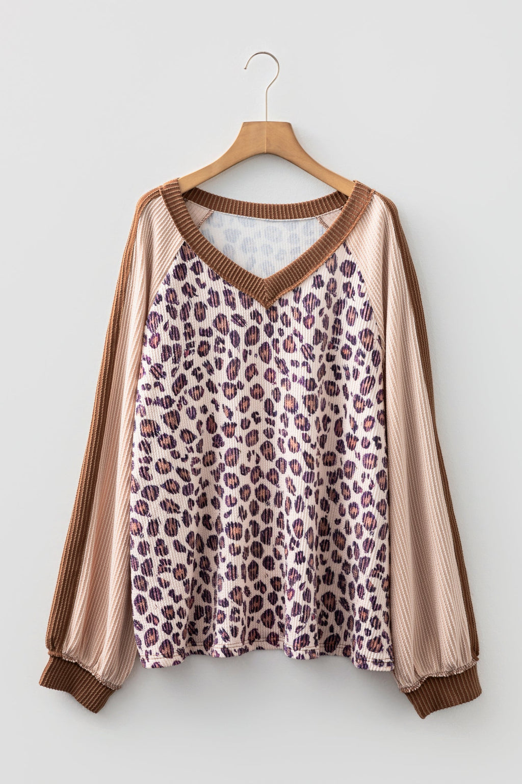Parchment Leopard Colorblock Patchwork Twist Ribbed Plus Size V Neck Baggy Pullover