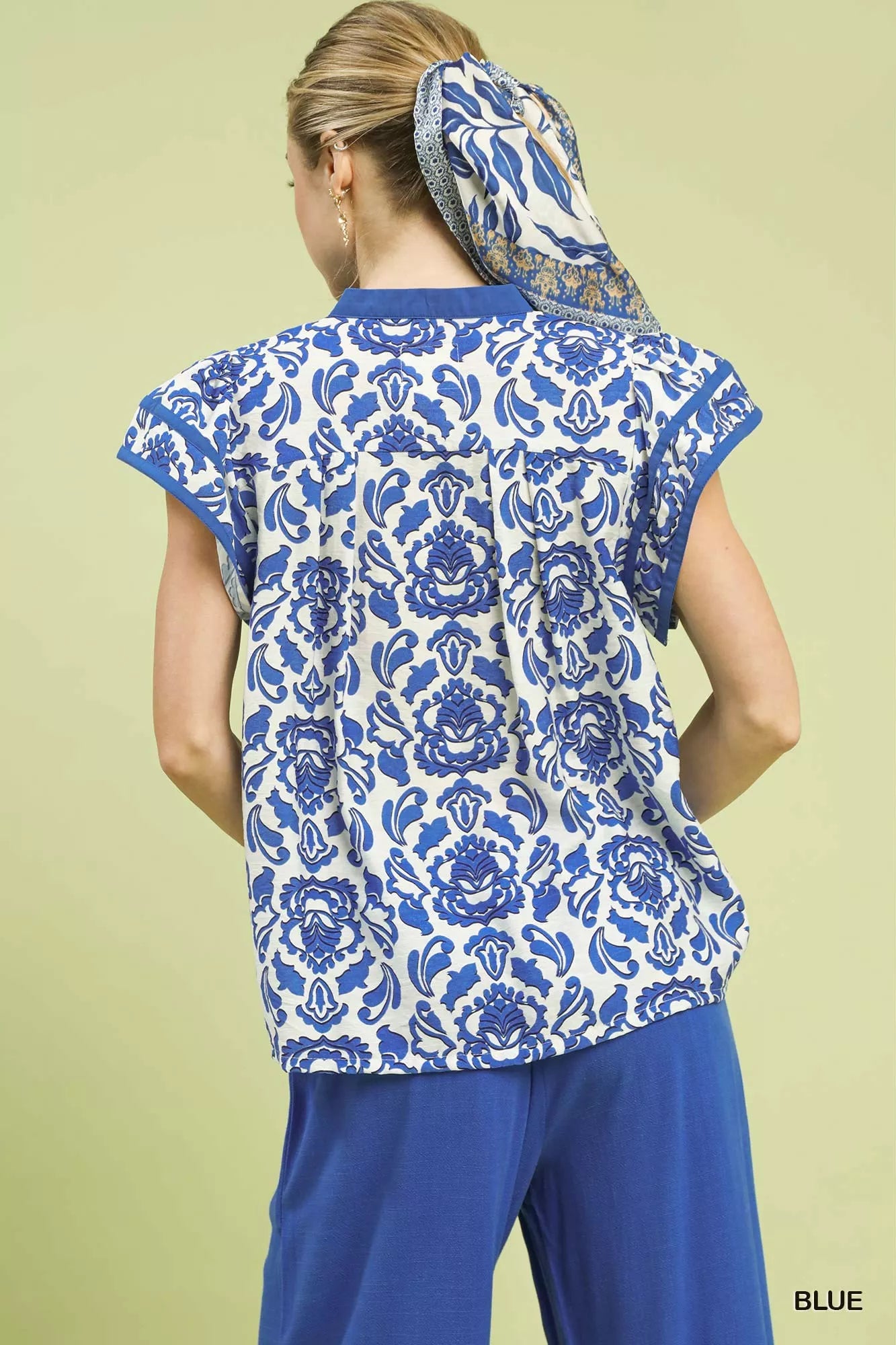 Abstract Print Short Sleeve Blouse