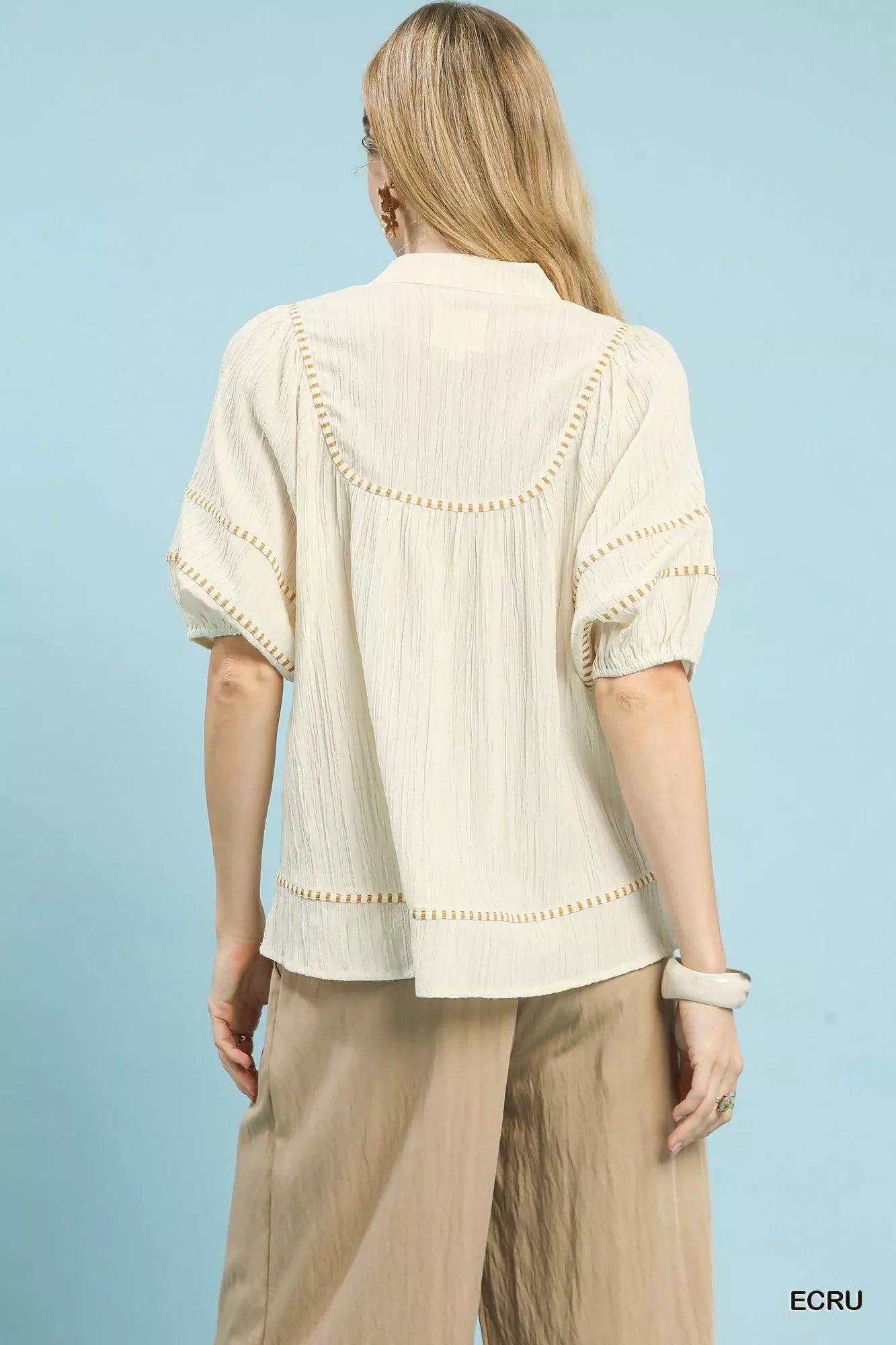 Textured Short Sleeve Top with Contrast Trim