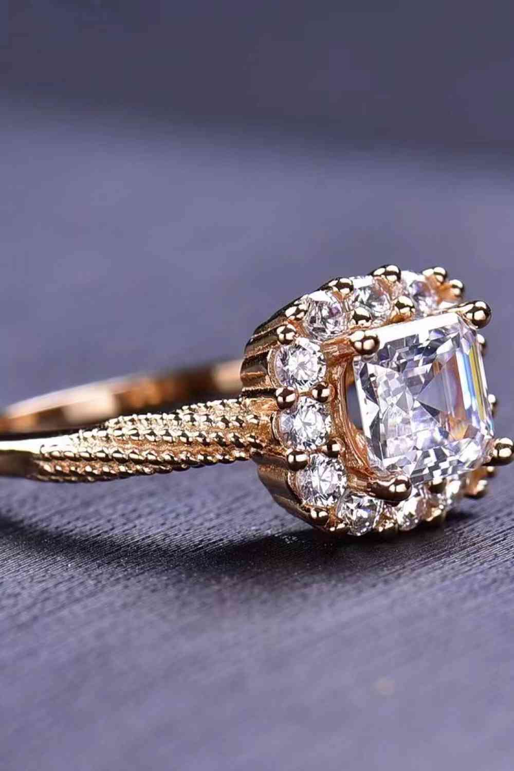 ElegantGem 1 Carat Moissanite Twisted Ring – Minimalist 18K Rose Gold Design See size chart under “more details”