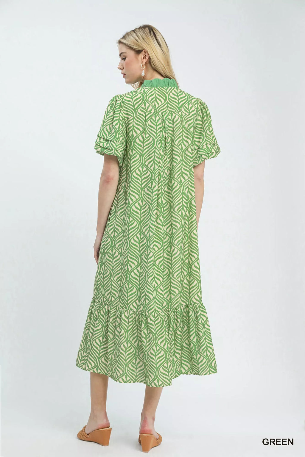 Leaf Print Ruffle Neck Midi Dress