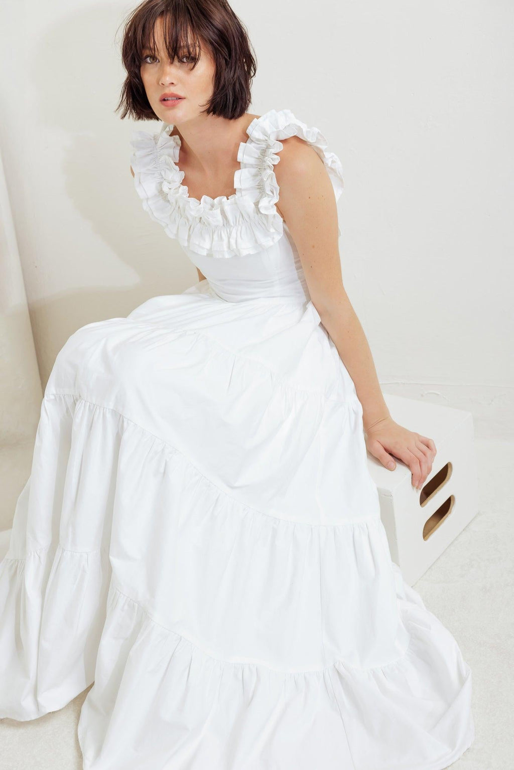 SWEETHEART TIERED ROMANCE WOVEN MIDI DRESS