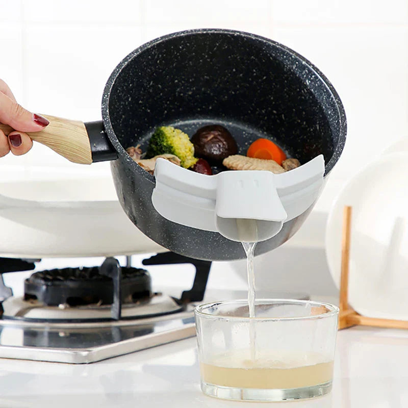 DecorBites™ Duck Beak Funnel Liquid Deflector Kitchen Tool - Leakproof Pouring Nozzle