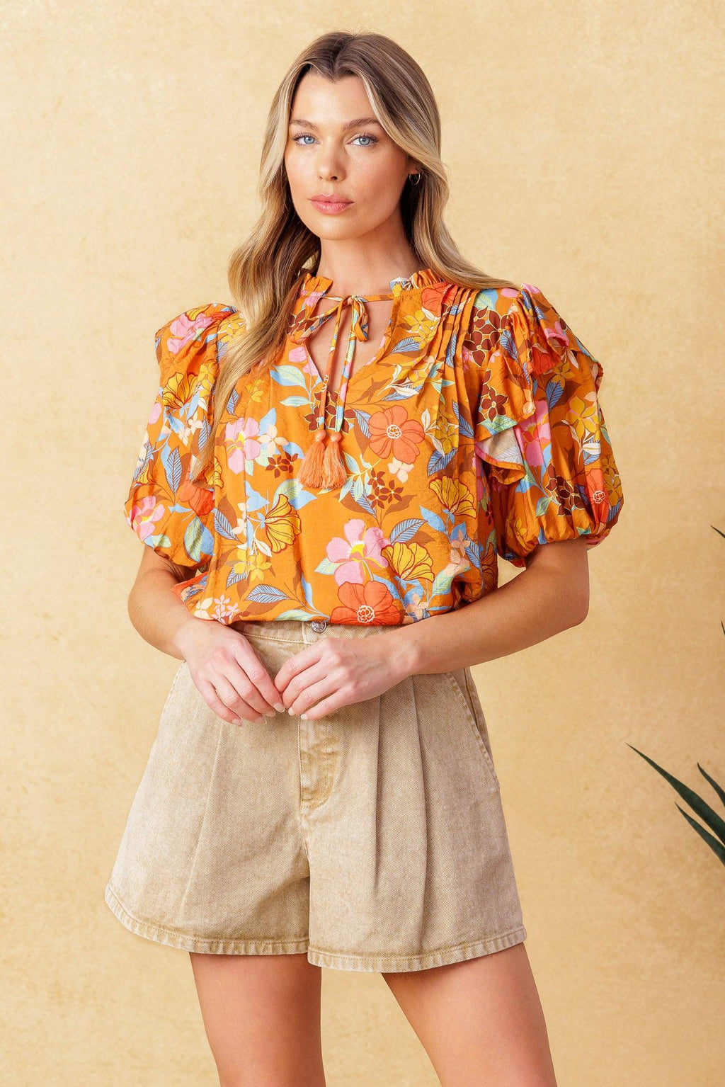 TOTAL FRILL WOVEN TOP