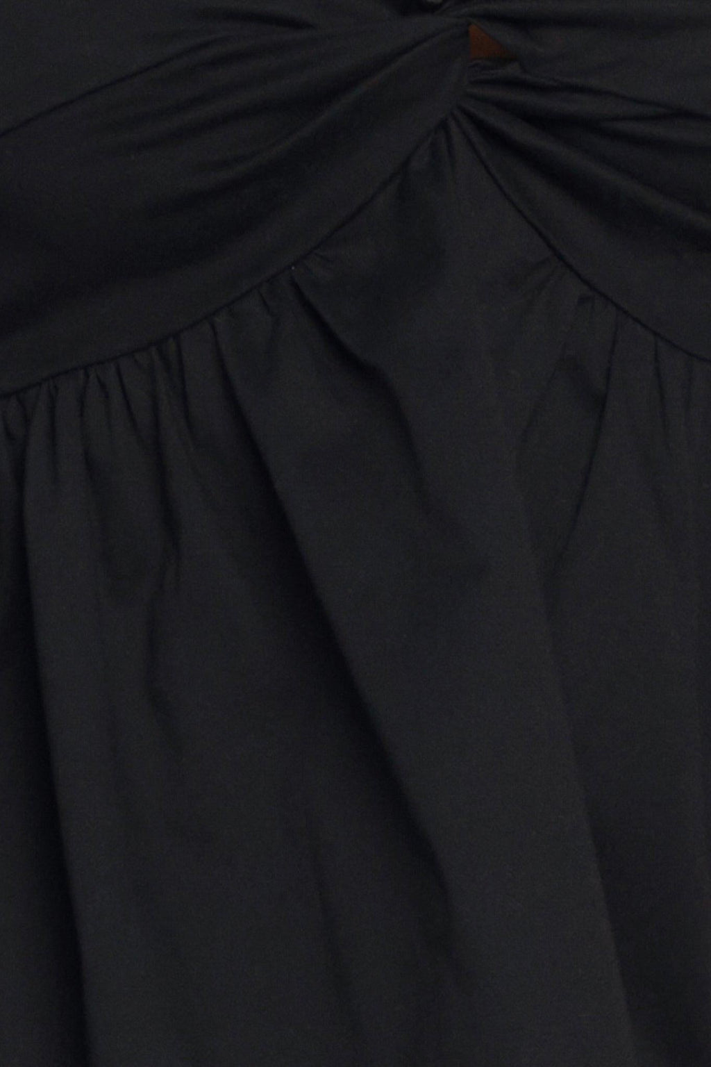 SLEEK TEMPTATION WOVEN TOP