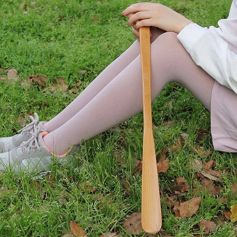DecorBites™ Bamboo Pattern Long Handle Shoehorn Shoe Lifter for Easy Shoe Wearing