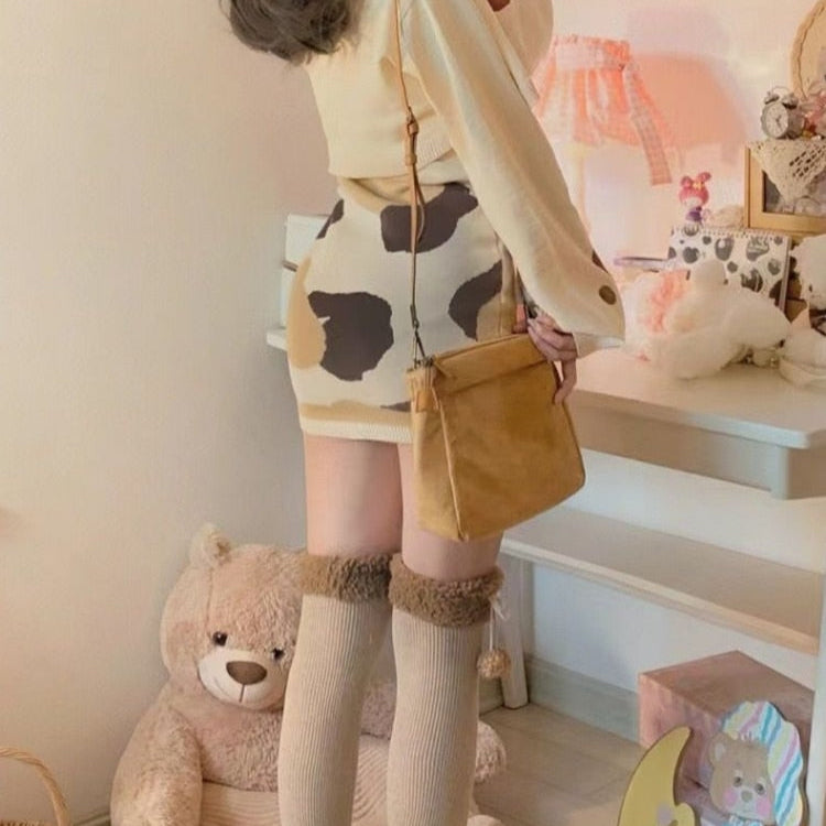 Paw Print Camouflage Outfit