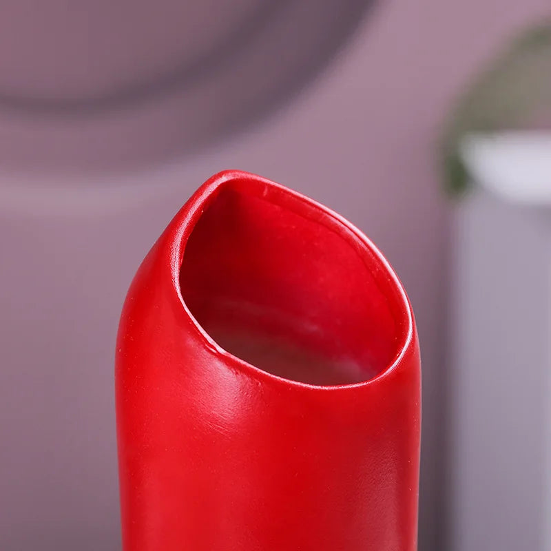 DecorBites™ Lipstick Vase: Resin Cartoon Ornament for Room Decoration and Floral Arrangement