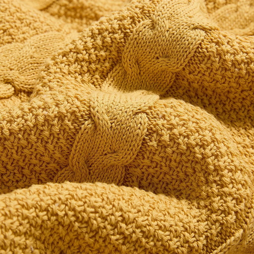 DecorBites™ Cable Knit Sherpa Blanket - Nordic Elegance for Autumn & Winter