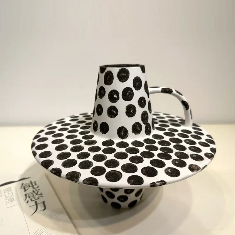 DecorBites™ Black White Dots Ceramic Vase Geometric Abstraction Handicraft Floral Accessories