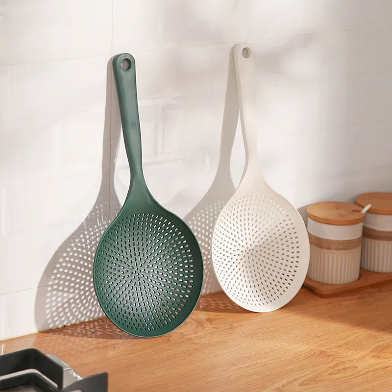 DecorBites™ Kitchen Set: Colander, Noodle Spoon, Long Handle Spoon, Non-Stick Pan - 4pcs