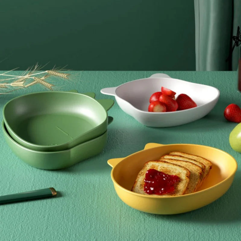 DecorBites™ Bear Shape Fruit Plate Kitchen Tableware Desktop Trash Tray Cute Cartoon Snack Dish