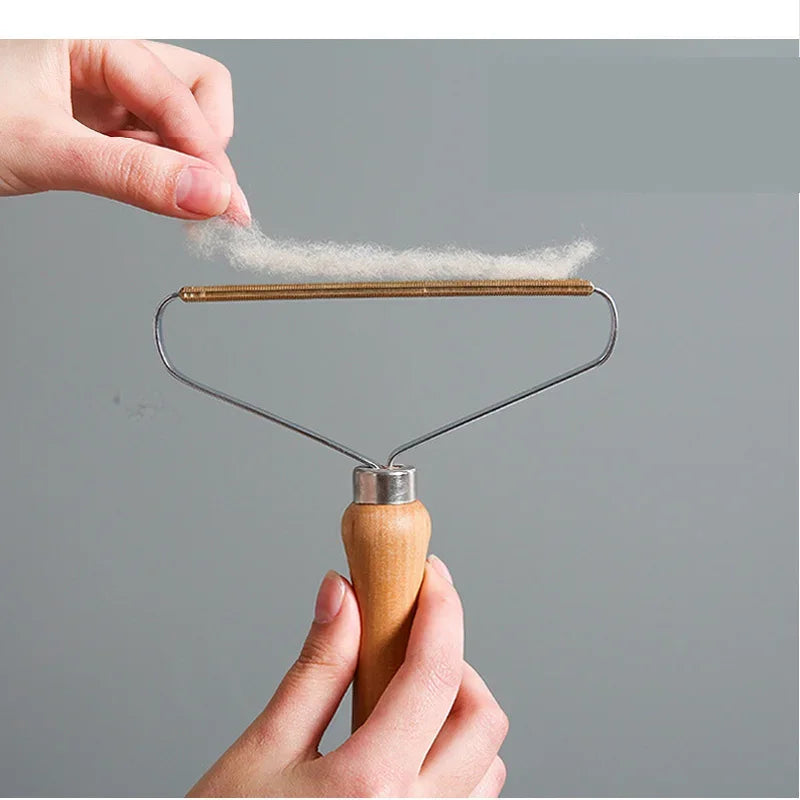 DecorBites™ Hair Scraper: Fabric Sorting & Smoothing Tool for Hair Removal on Clothes & Knits
