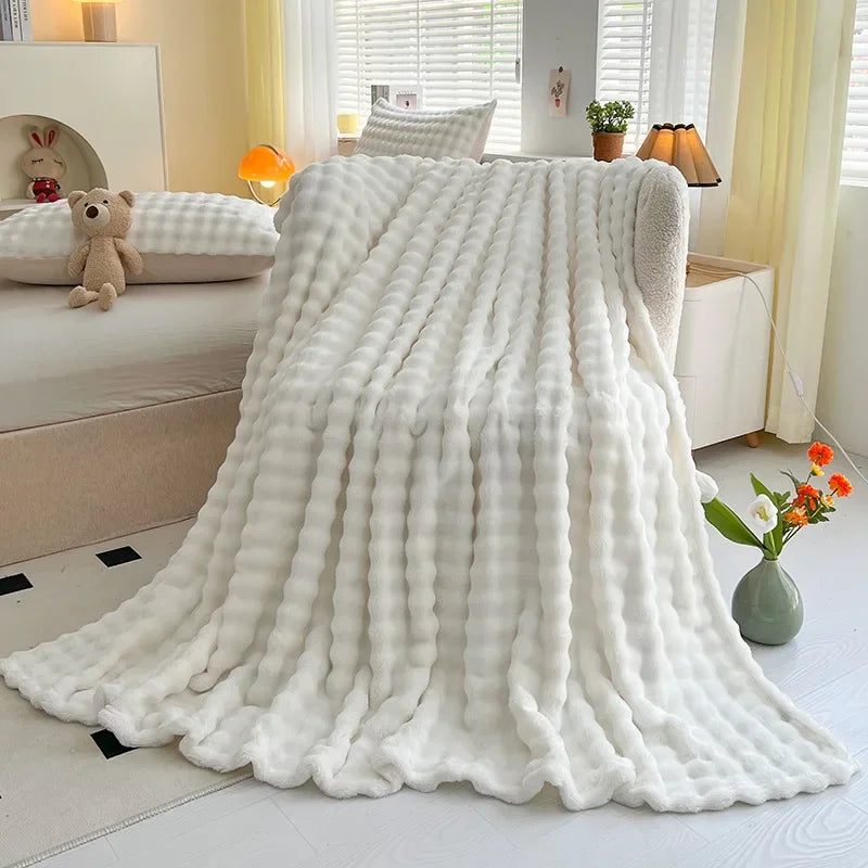 DecorBites™ Bubble Velvet Blanket: Soft Cozy Flannel Sofa Cover, Single/Double, Office Nap & Air Conditioning