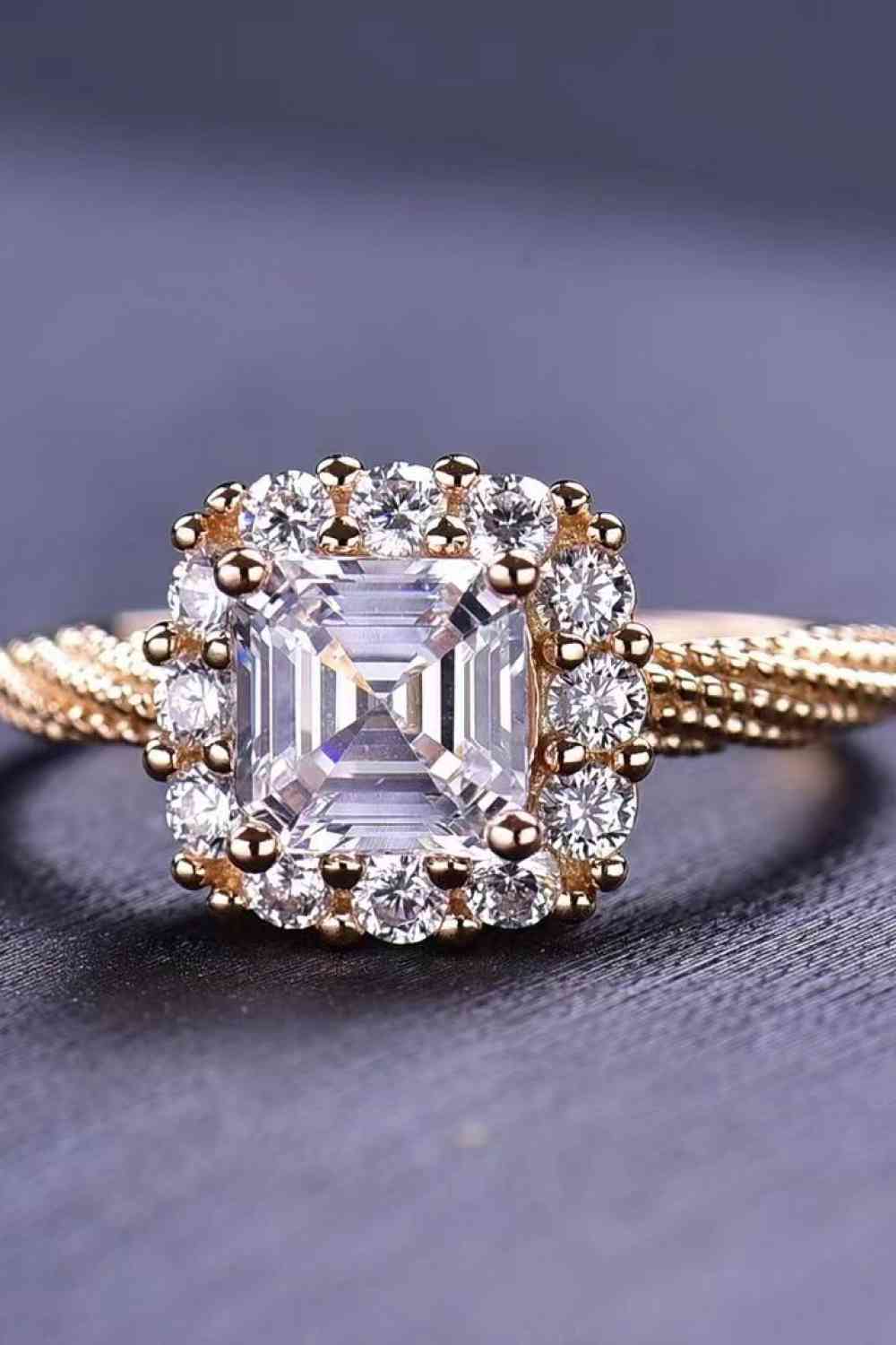 ElegantGem 1 Carat Moissanite Twisted Ring – Minimalist 18K Rose Gold Design See size chart under “more details”