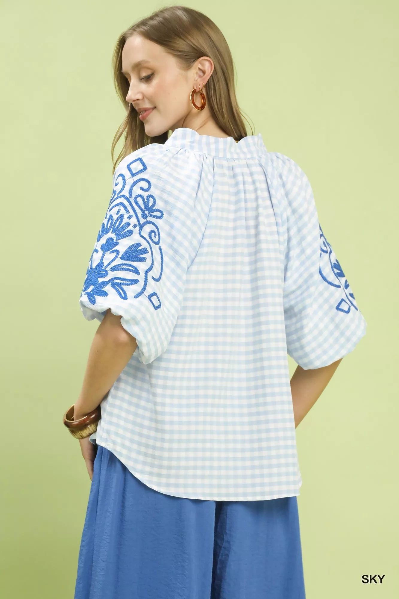 Gingham Embroidered Balloon Sleeve Top