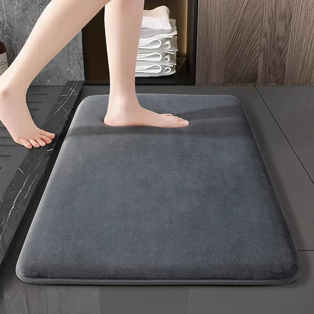 DecorBites™ Absorbent Coral Velvet Bathroom Door Mat