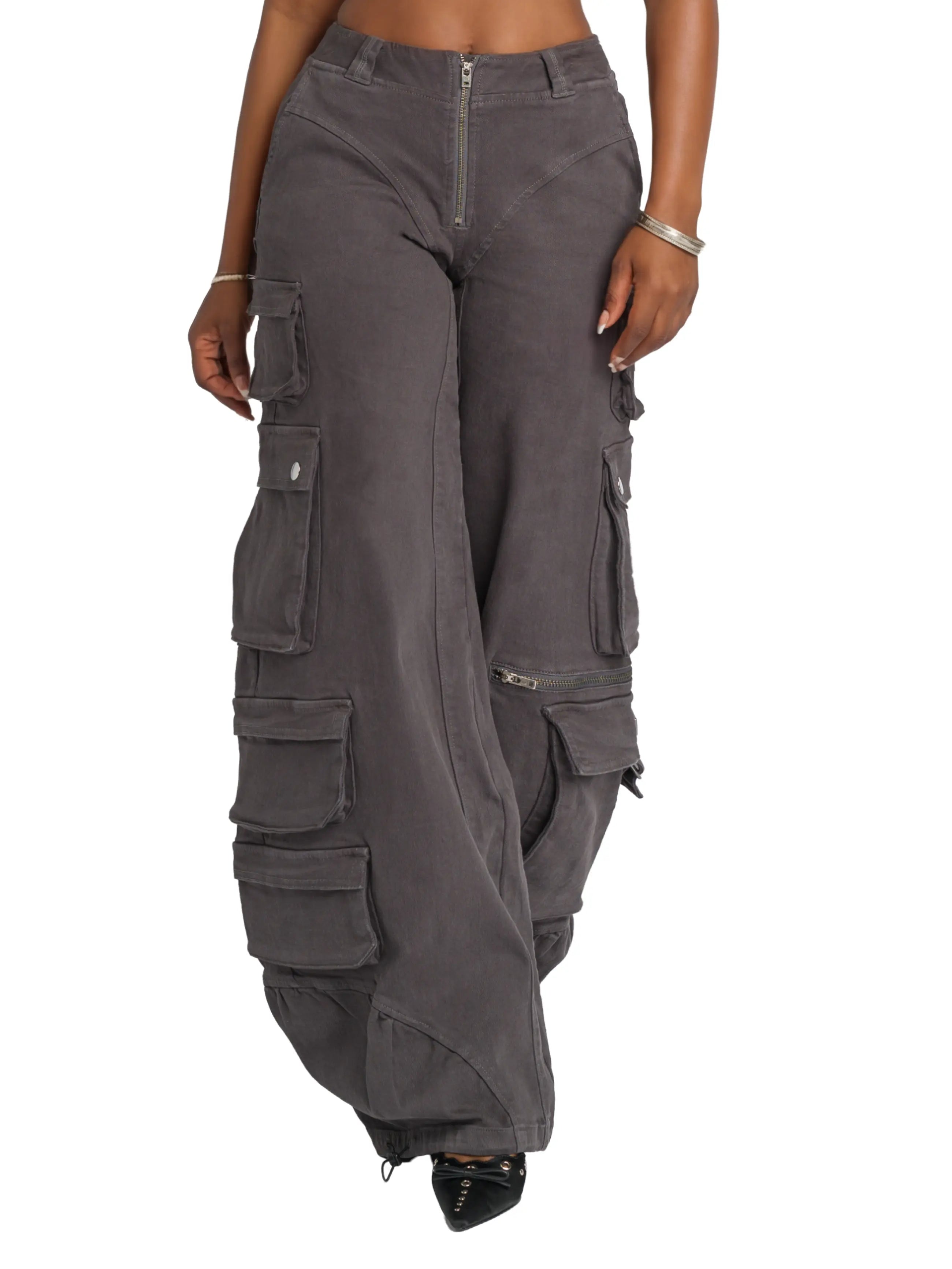 Low-Rise Twill Cargo Pant