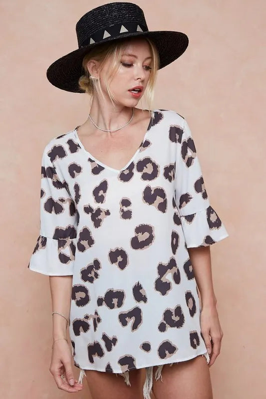 Leopard Printed V Neck Woven Top with Ruffled