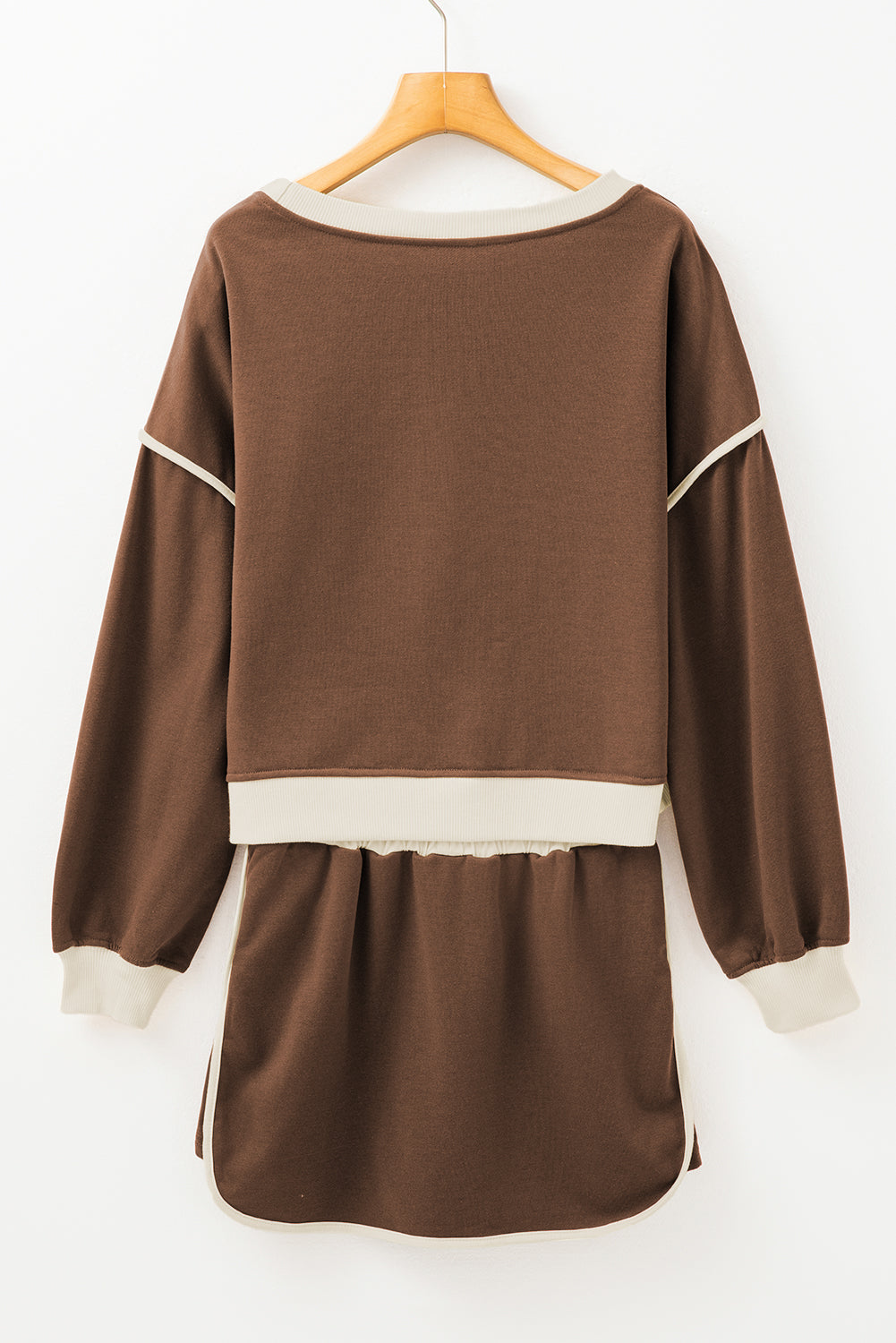 Rose Red Contrast Trim Loose Pullover and Lace-up Waist Shorts Set
