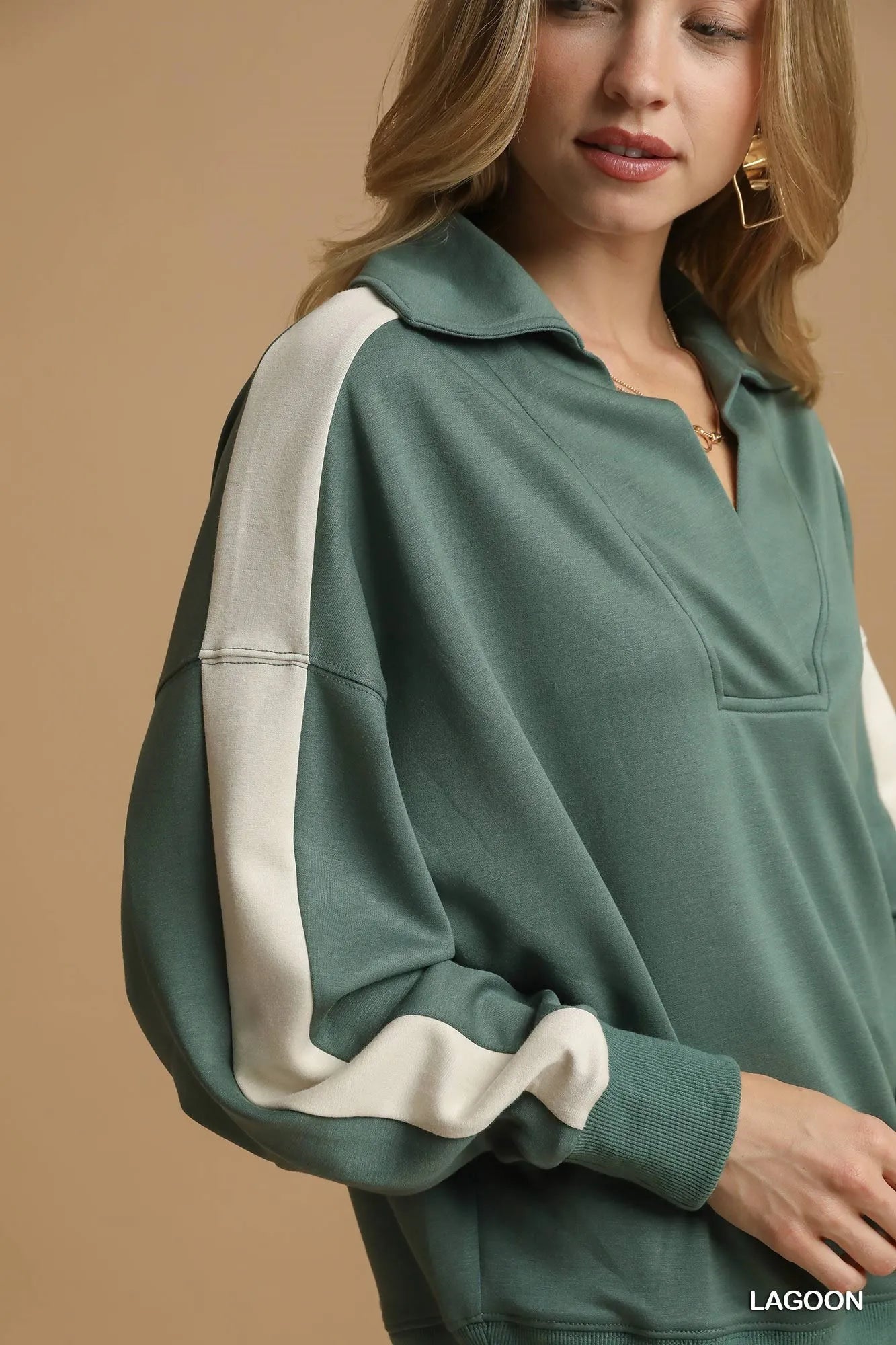 Contrast Long Sleeve Sweatshirt with Collar