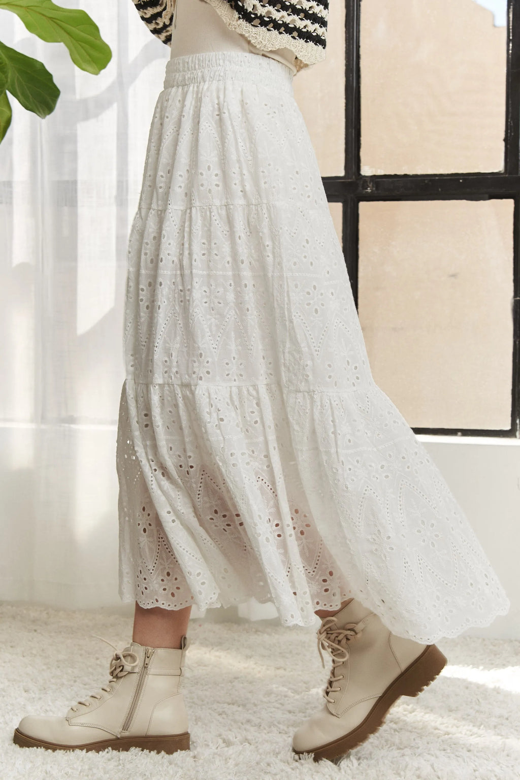 Elastic Waistband Tiered Midi Skirt