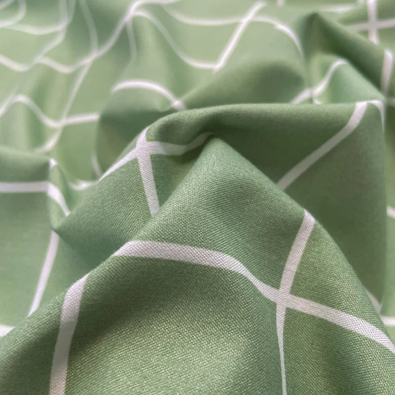 DecorBites™ Cozy Nordic Plaid Bedding Set - Queen/King Size