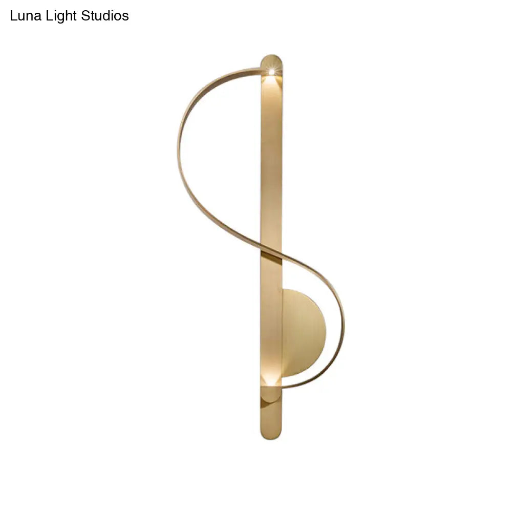 DecorBites™ Curved Golden LED Wall Sconce in Warm/White Light - Stylish Aluminum Fixture