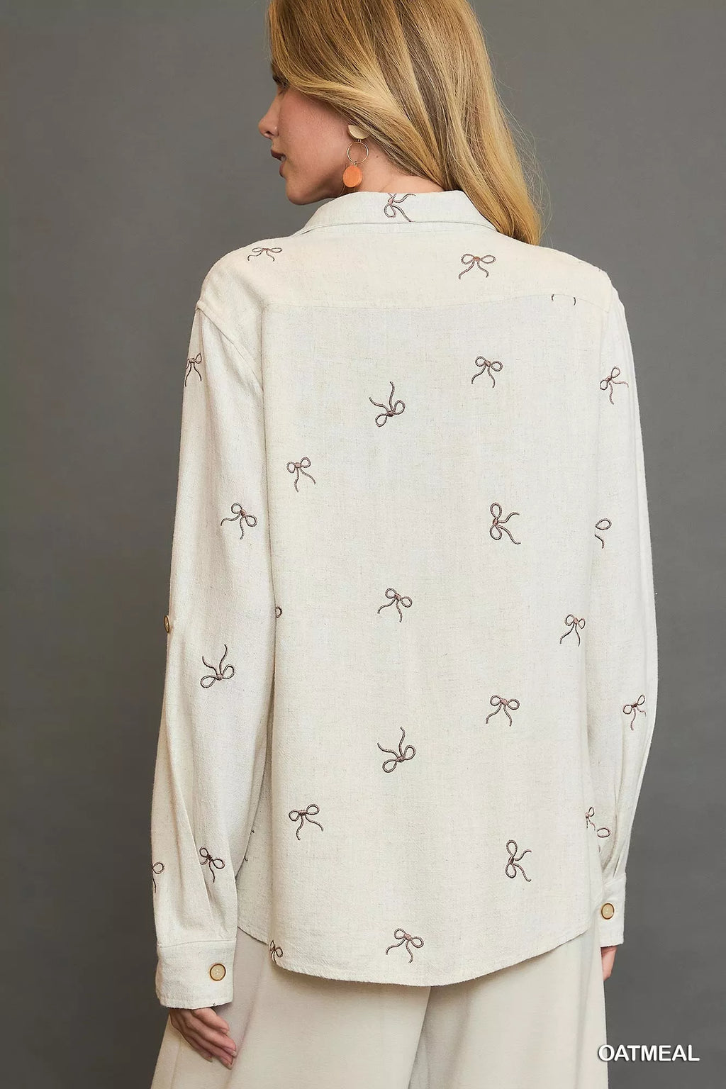 Linen Blend Fitted Shirt with Ribbon Embroidery Details