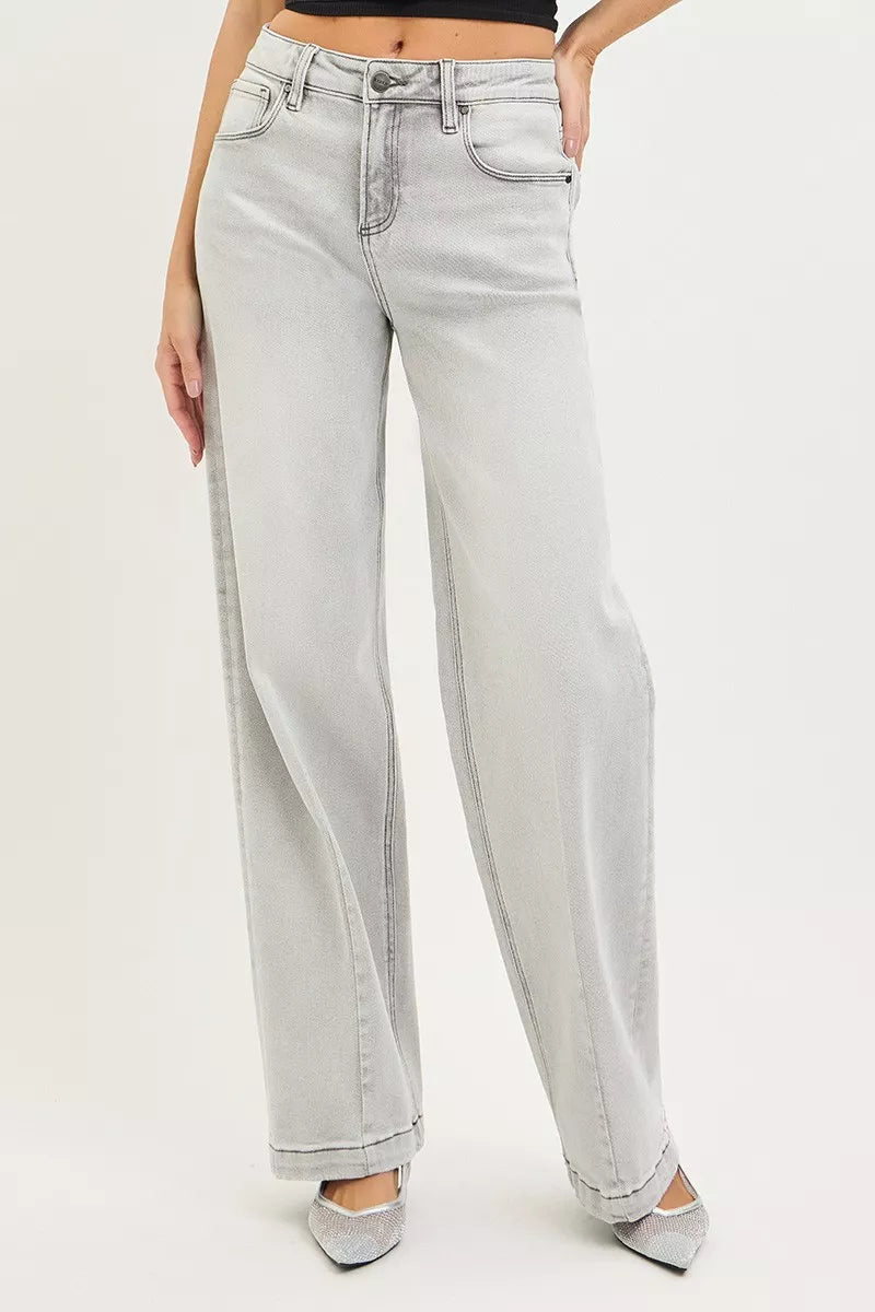 Slouchy Baggy Jeans with Contrast Stitching