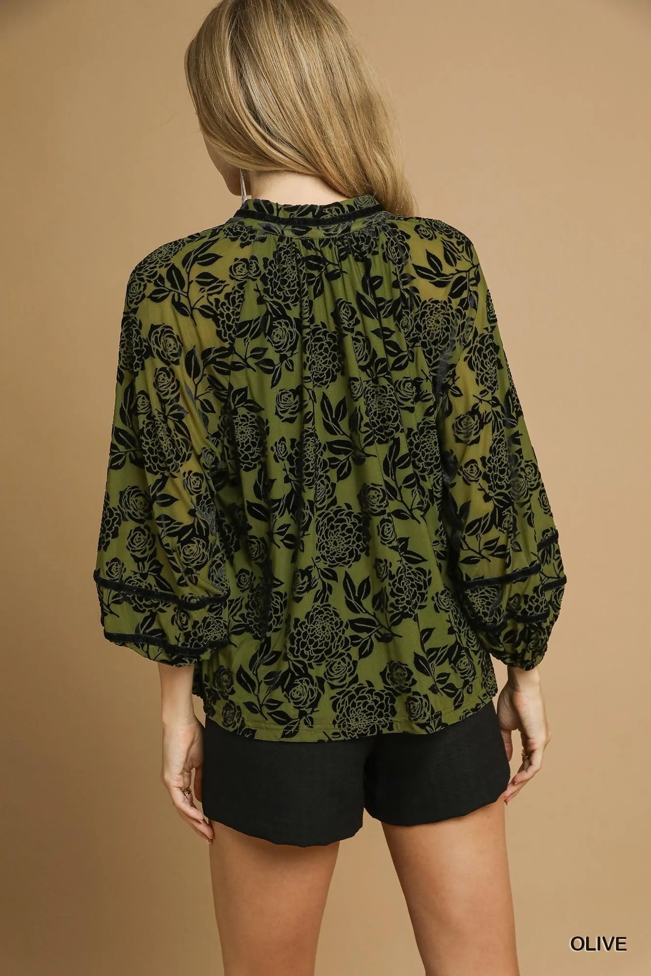 Full Size Floral Velvet Blouse with Balloon Sleeves Plus Size