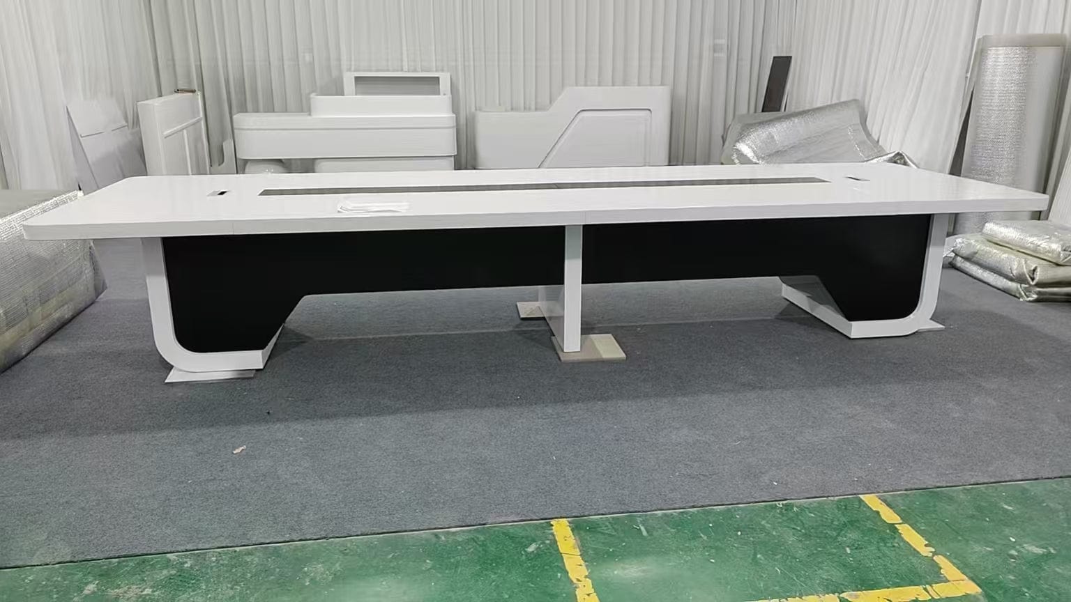 Nexum · White Conference Room Table
