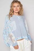 Round Neck Cropped Gauze Floral Pattern Top with Overlock Stitch Detail