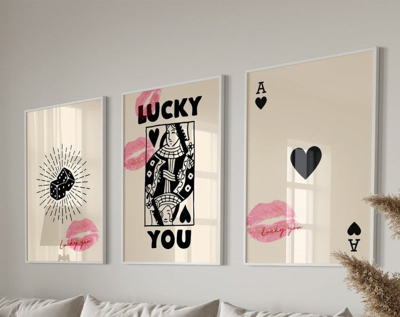 DecorBites™ Funky Queen of Hearts Wall Art Set