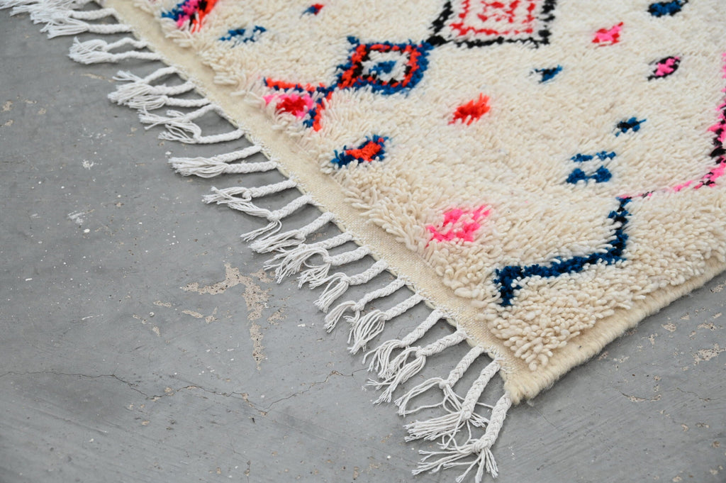 DecorBites™ Handmade Moroccan Azilal Rug - 230x154cm