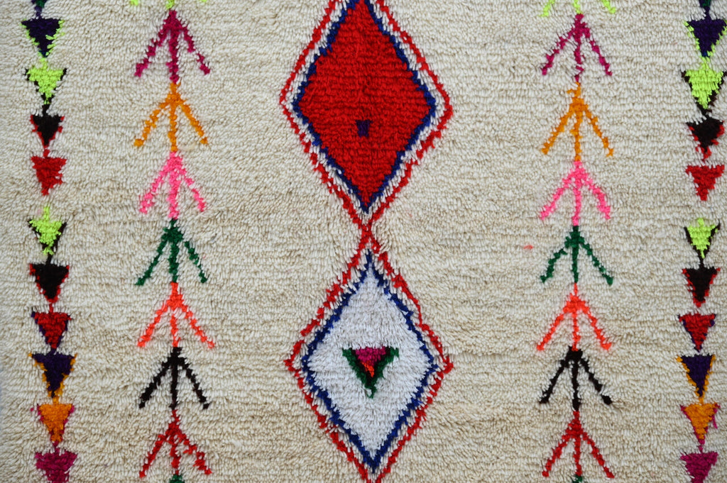 DecorBites™ Handmade Moroccan Azilal Rug - 231x152 cm
