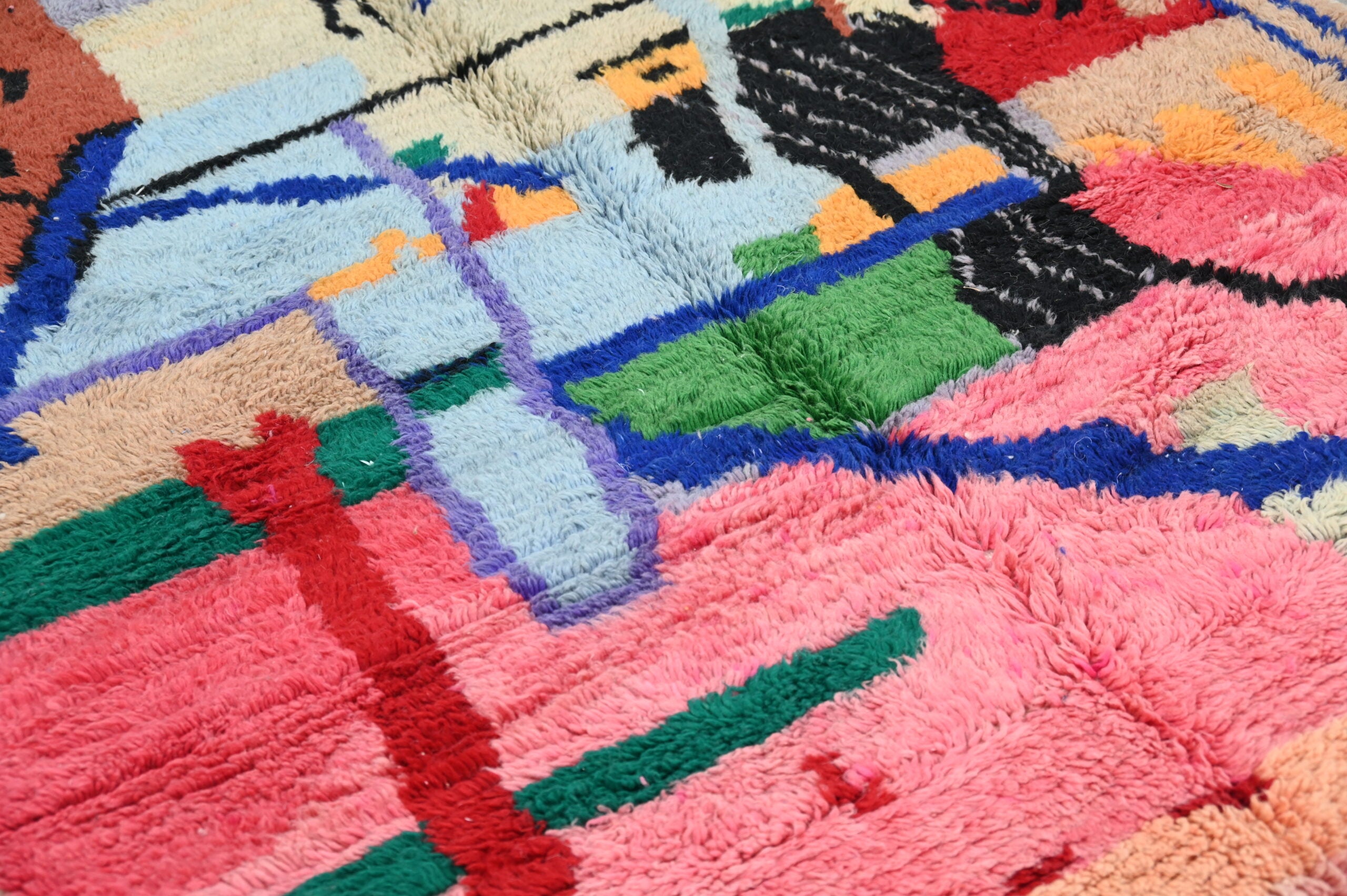 DecorBites™ Handmade Moroccan Azilal Rug - 244x147 cm