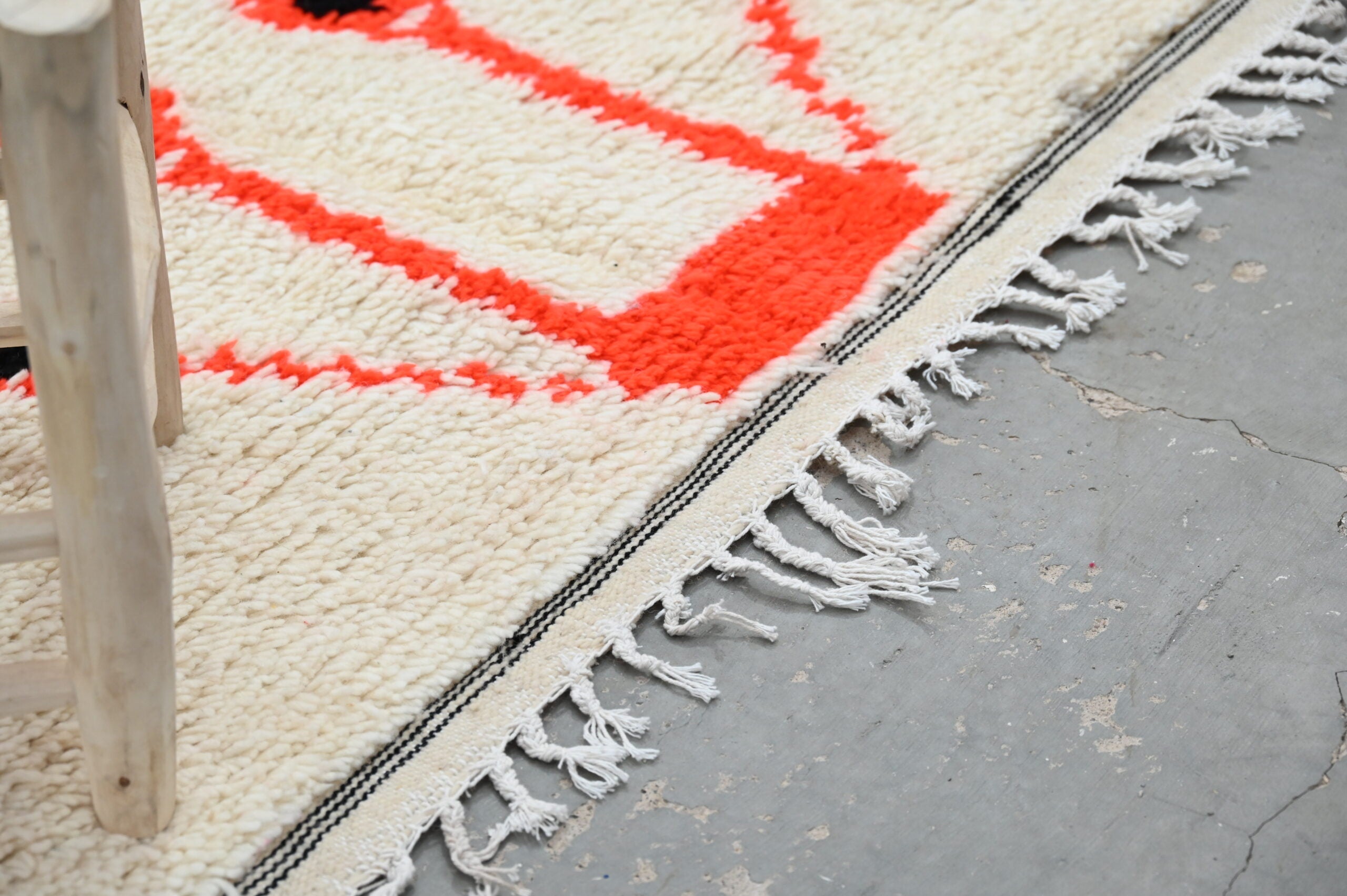 DecorBites™ Handmade Moroccan Azilal Rug - 245x141cm