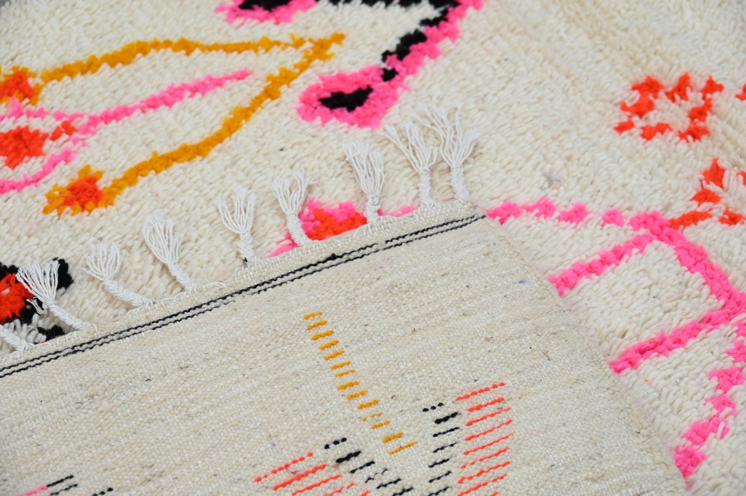DecorBites™ Handmade Moroccan Azilal Rug - 245x141cm