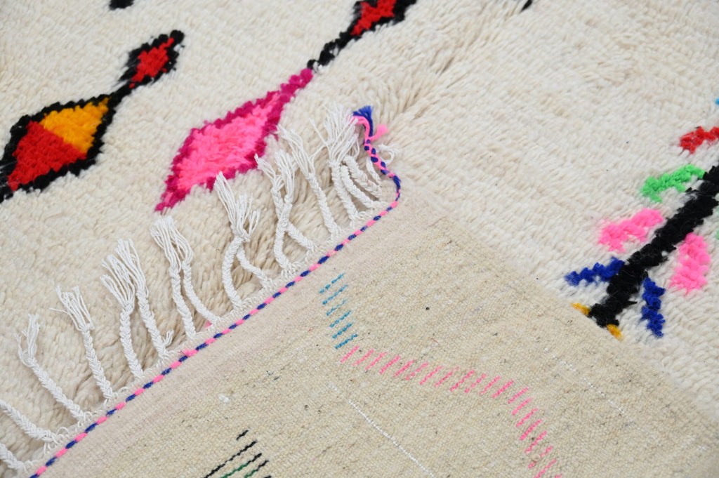 DecorBites™ Handmade Moroccan Azilal Rug 250x145 cm.