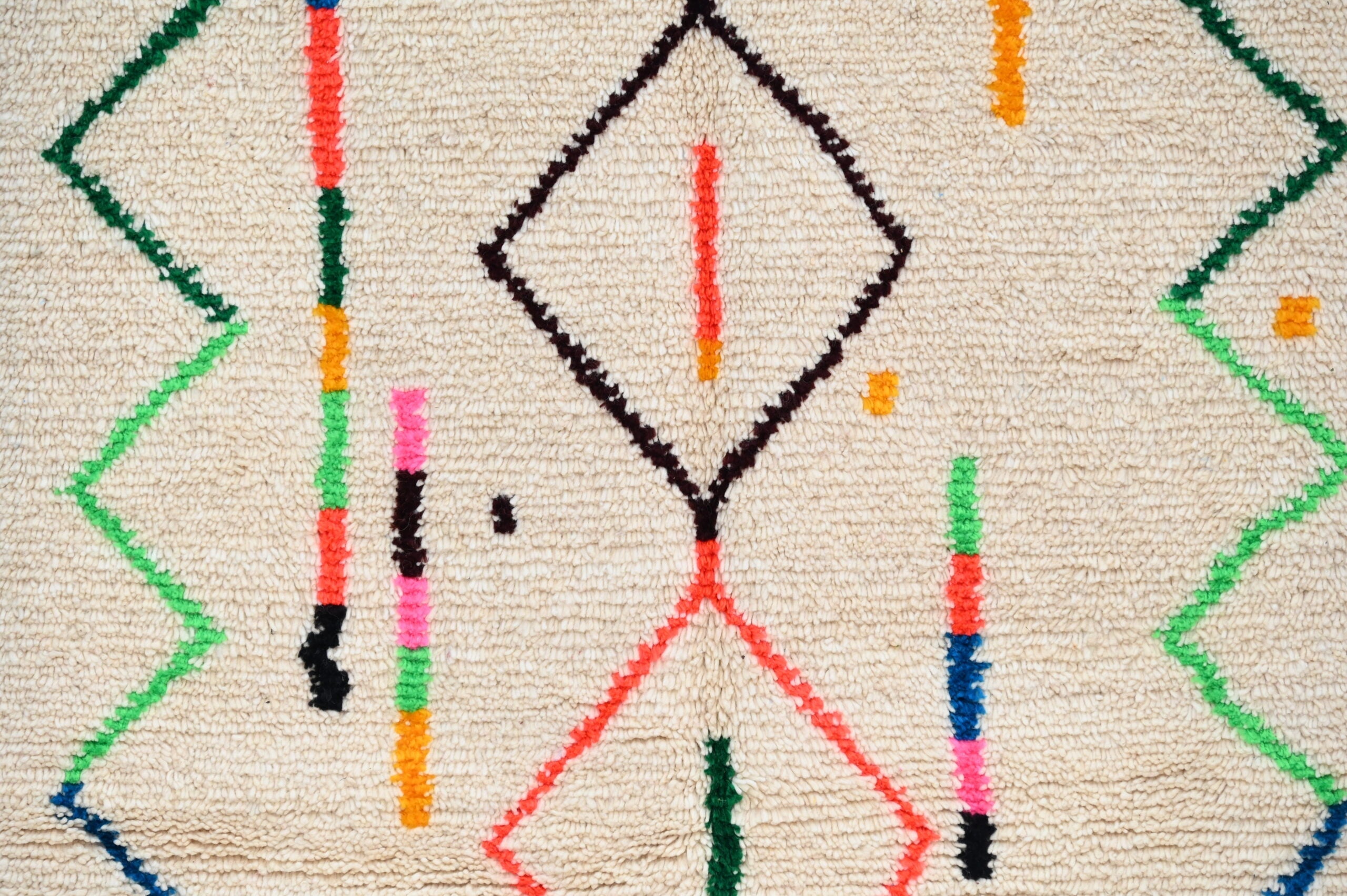 DecorBites™ Handmade Moroccan Azilal Rug 253x150 cm